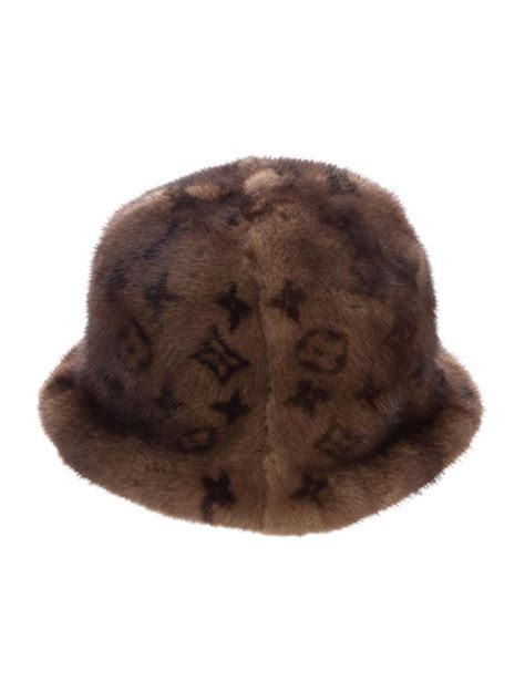 louis vuitton fur hat